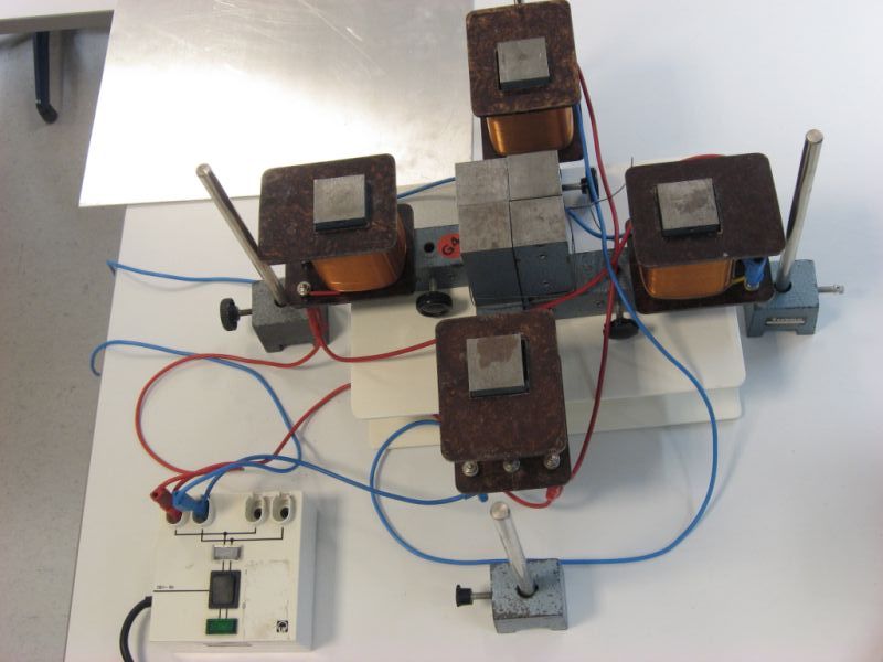 Datei:Induktionskochplatte Eigenbau.jpg