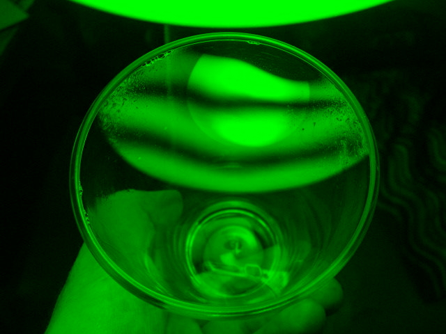 Datei:Film of soap interference 4 green.jpg