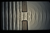 Wellenwanne Spalt groß f10Hz.jpg