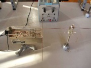 Mikrowelle Sender Empfänger senkrecht.jpg