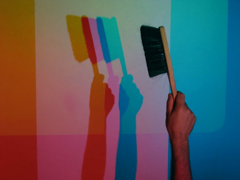 Datei:Farben bunte Schatten zweifache Schatten.jpg